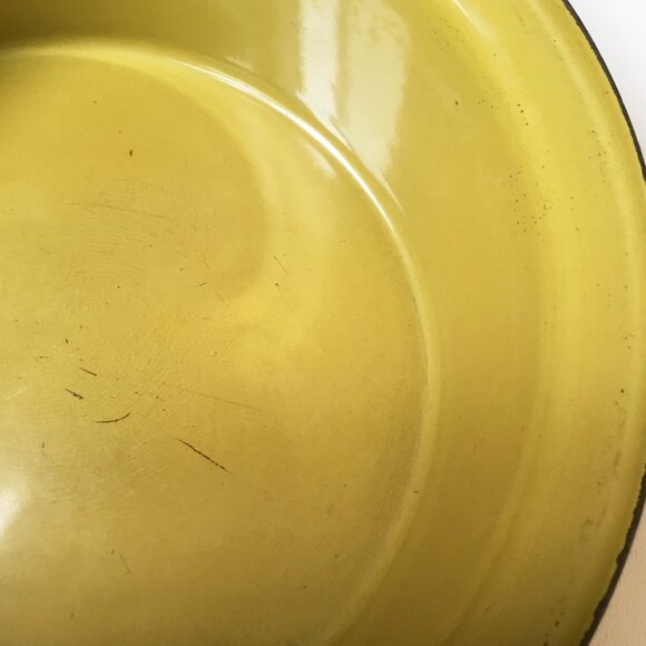 Vintage Hanova of Pasadena Red Orange Lava Enamel Casserole Lidded Pot - Picture 14 of 16